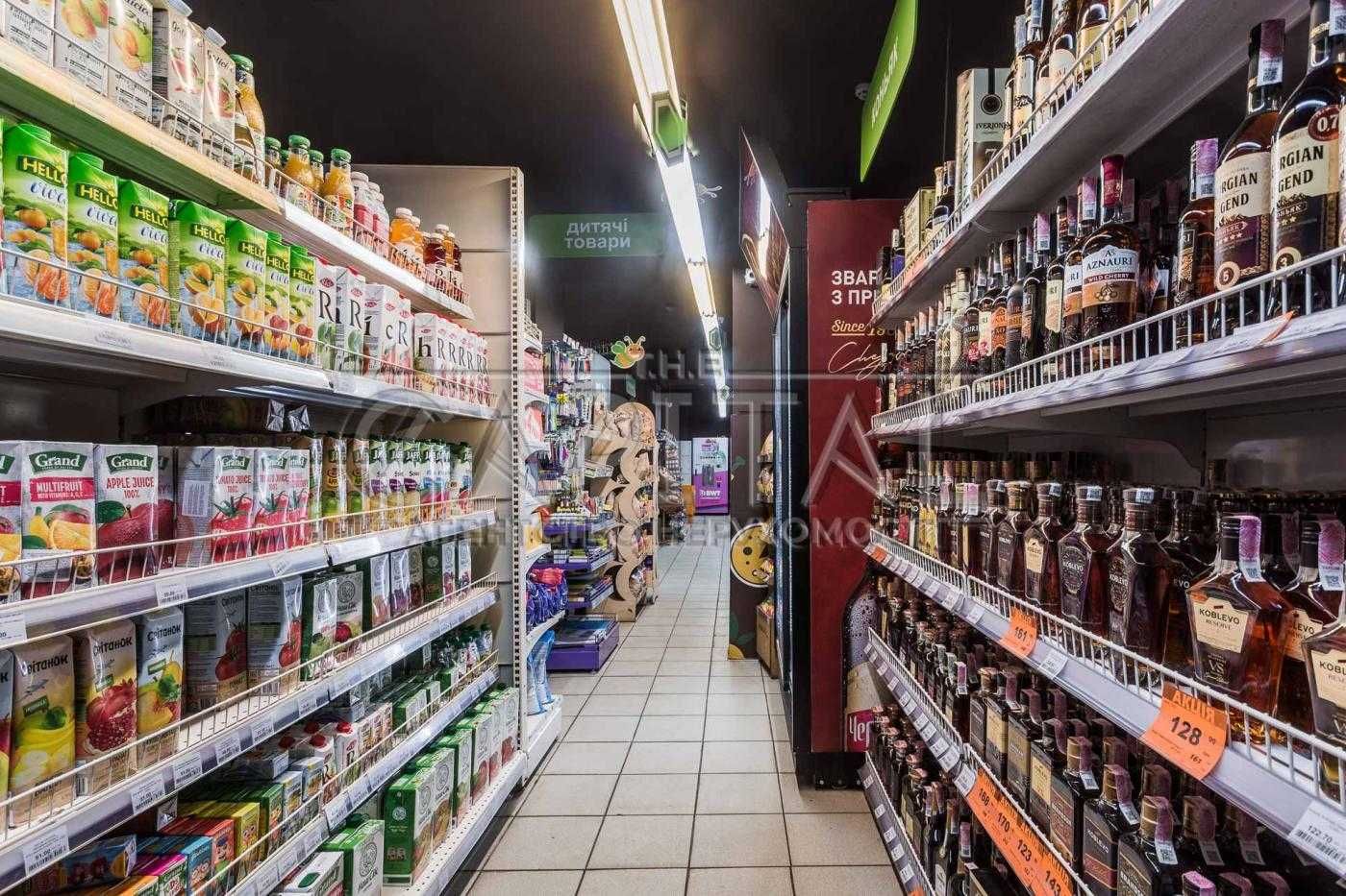 Продаж торгового приміщення вул. Володимирська 73/77