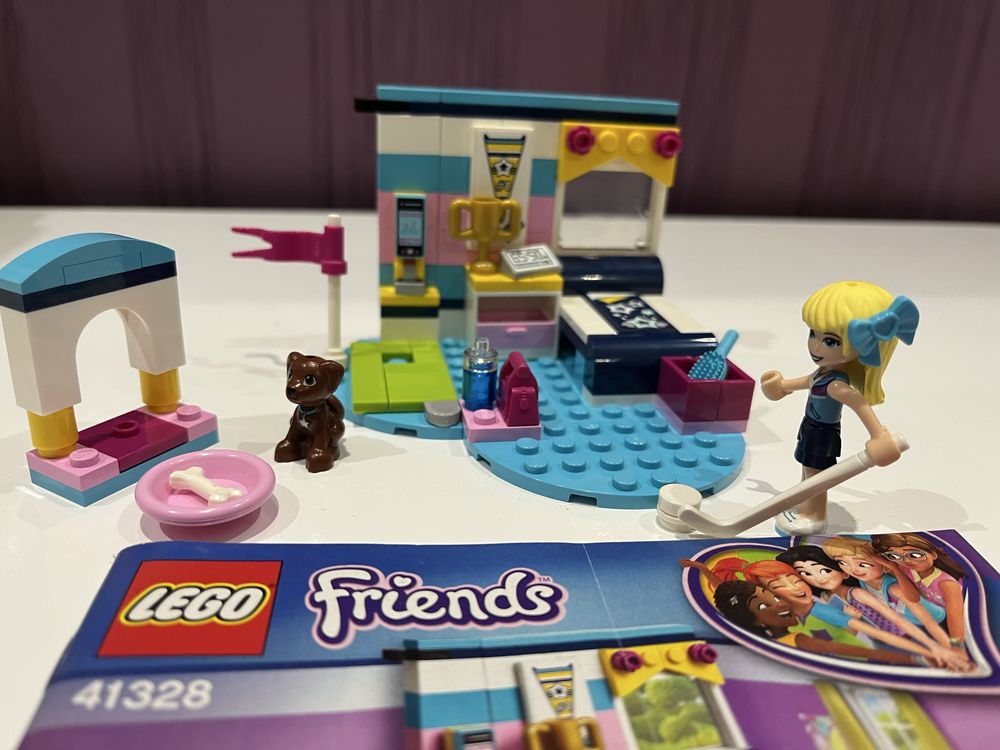 Lego Friends 41328. Кімната Стефані. Оригінал
