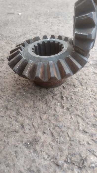 Шестерні 1.8 до 1 для углового редуктора на саморобку
