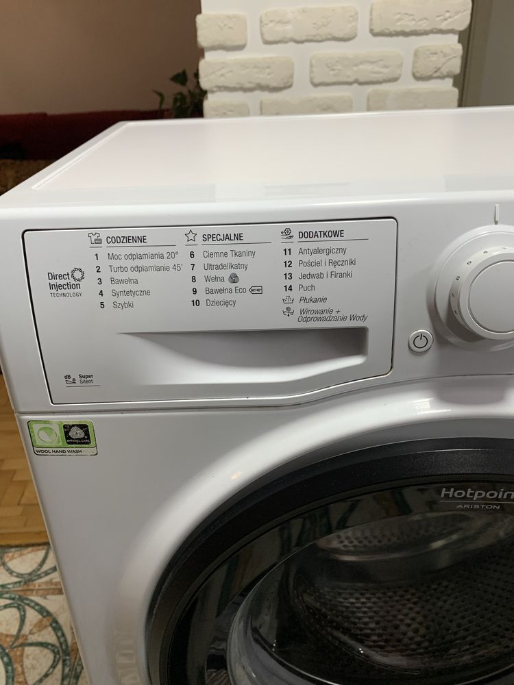 Hotpoint-Ariston RSSG 704 J Пральна Машина