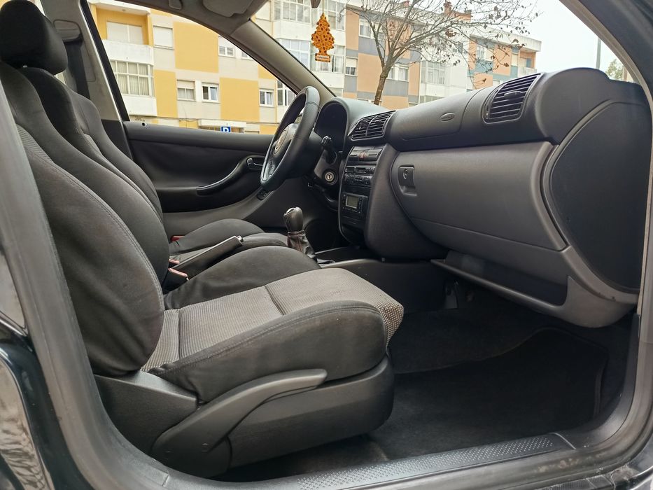 SEAT Toledo 1.9 TDi 110cv 2002 nacional