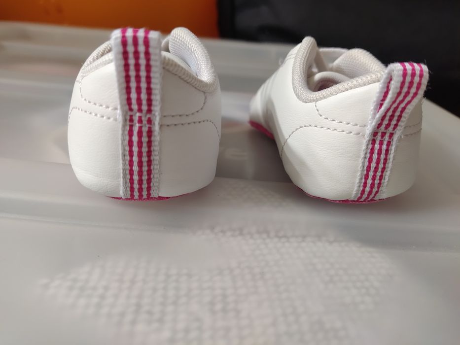 Sapatilhas Adidas bebé_tam.18