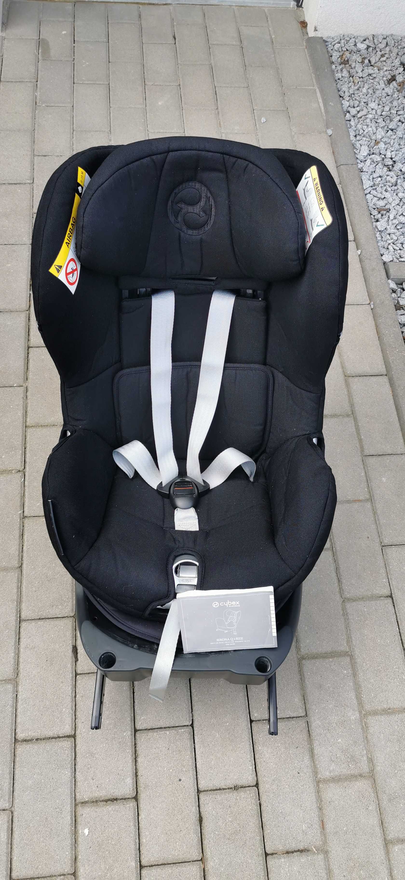 Fotelik obrotowy Cybex Sirona Q i-size