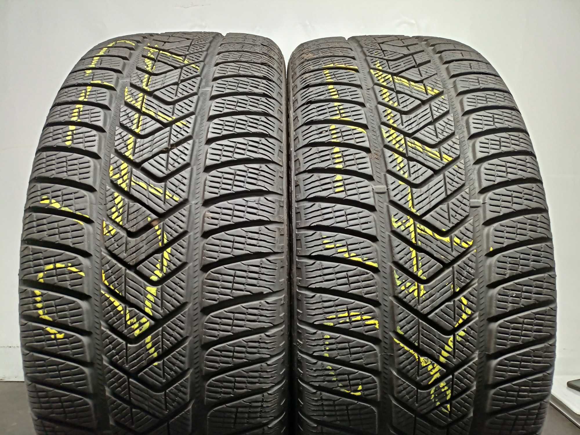 Pirelli Scorpion Winter 255/40/21 2018rok 102V 6,9mm (2477)