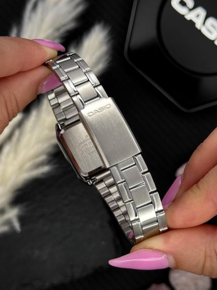 Годинник CASIO LTP-V007-4E