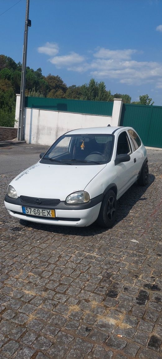 Opel corsa B 1.5 TD