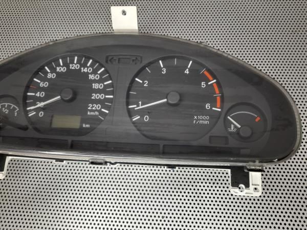 Quadrante / painel de instrumentos MITSUBISHI Space Star Combi (DG_A)