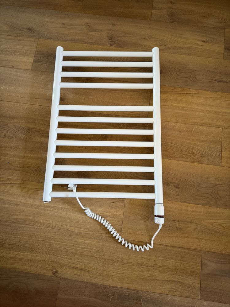 Toalheiro eletrico para WC