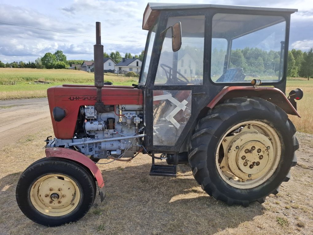 Ursus C-330 Ursus