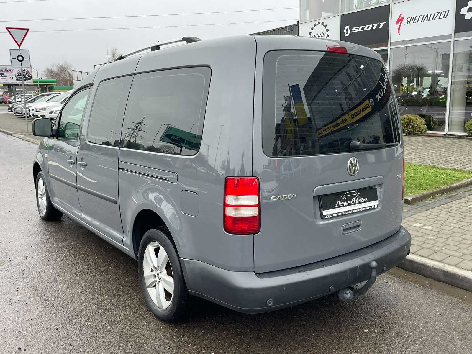 Volkswagen Caddy 7 місць