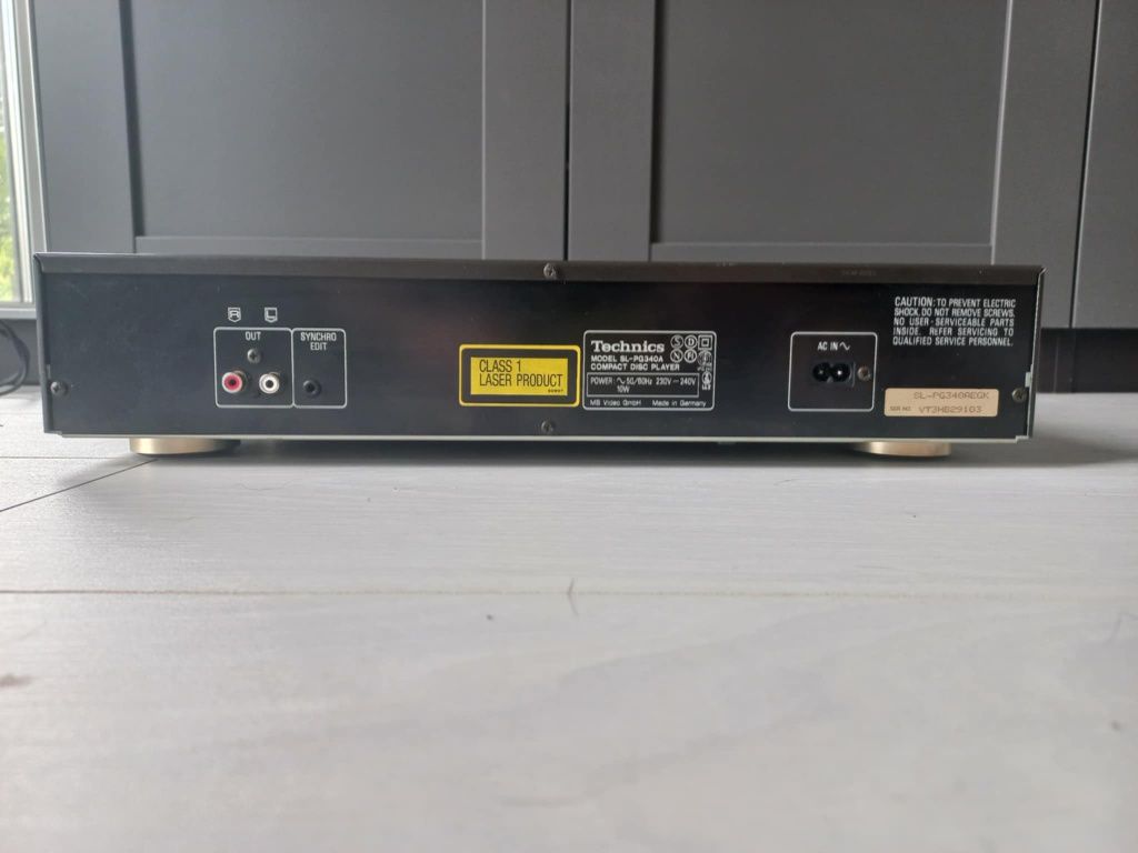 CD Technics SL-PG340A