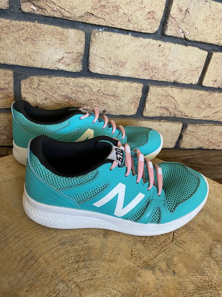 Buty New Balance 34.5