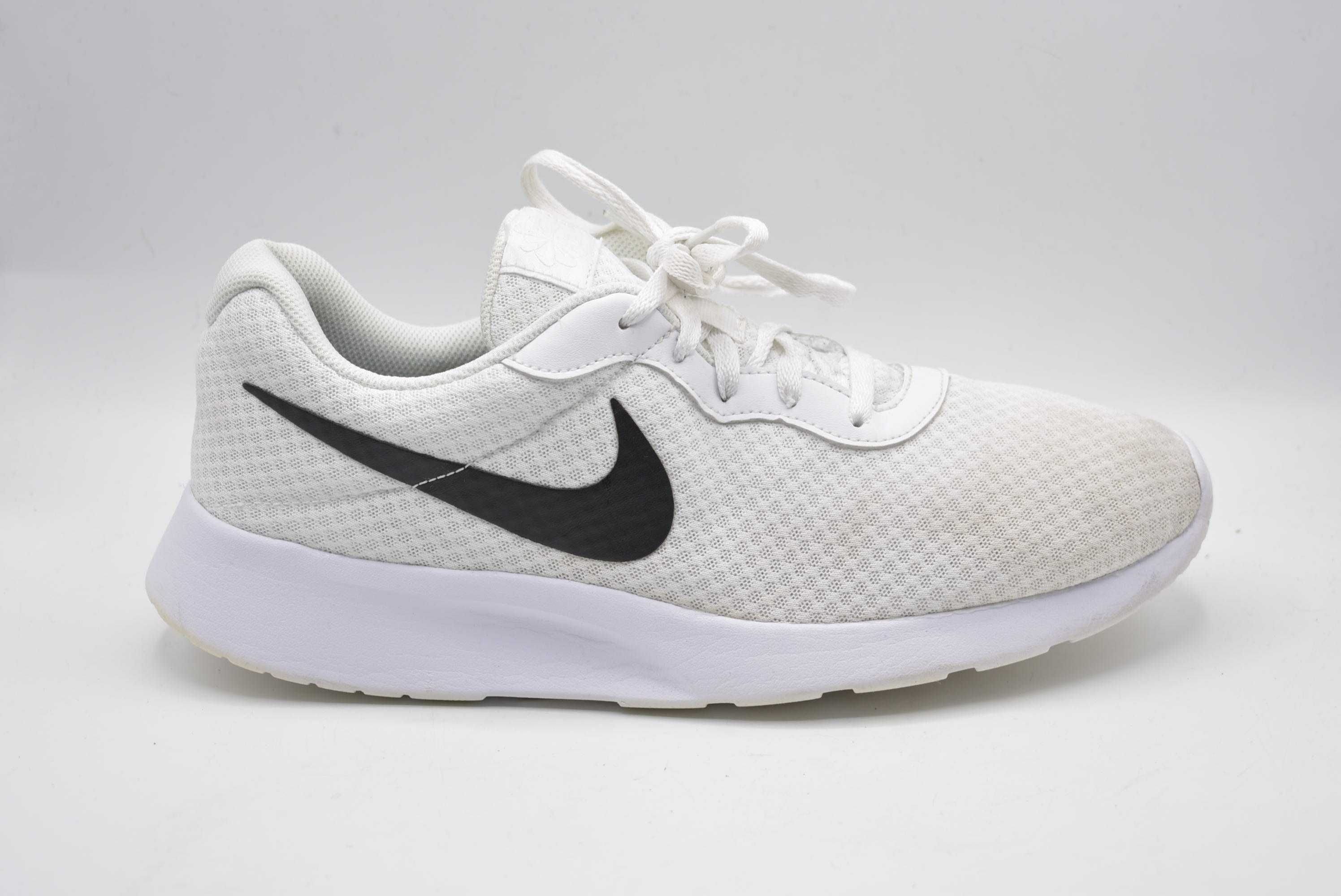 Nike Tanjun  ( 46 )