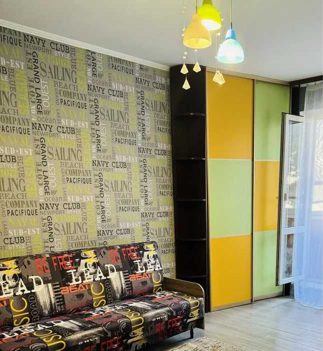 Оренда 2-к квартири на просп. Червоної Калини