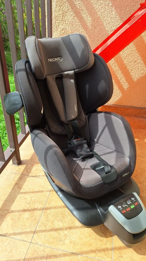 Fotelik dziecięcy Recaro Zero. 1