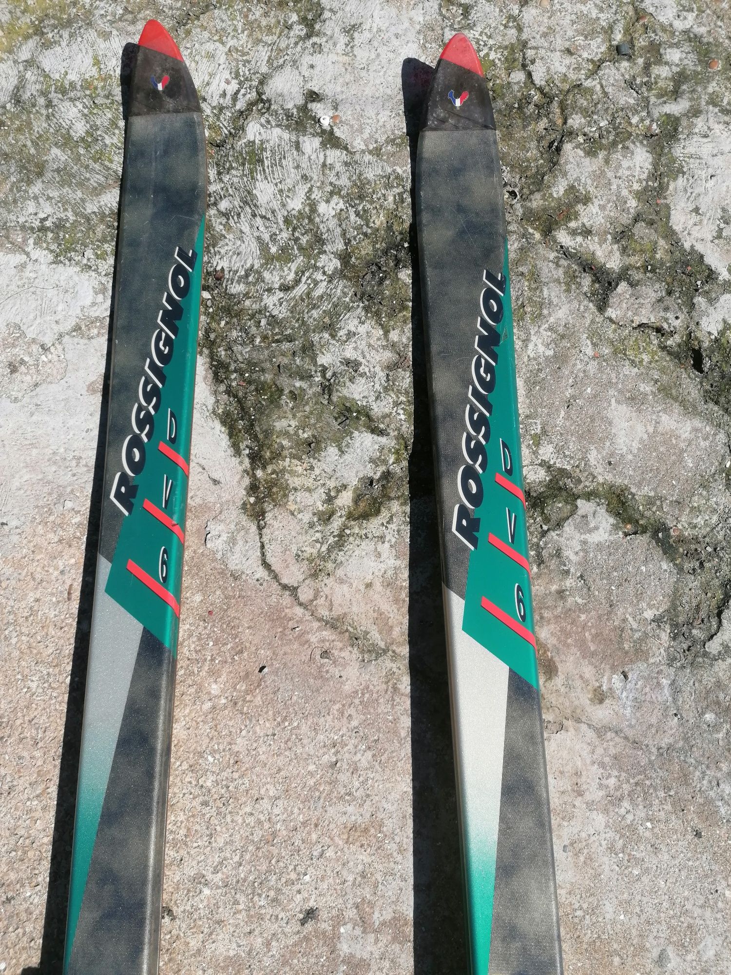 Skis Rossignol DV6