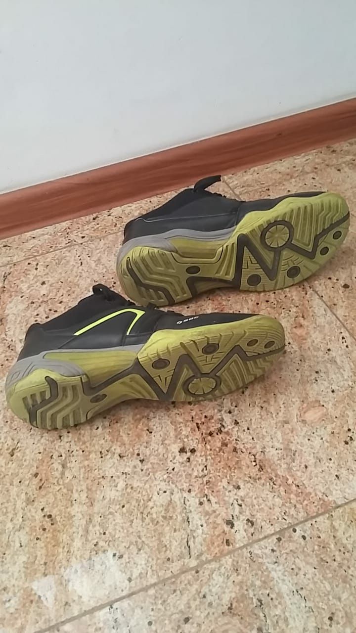 Buty sportowe chłopięce 39