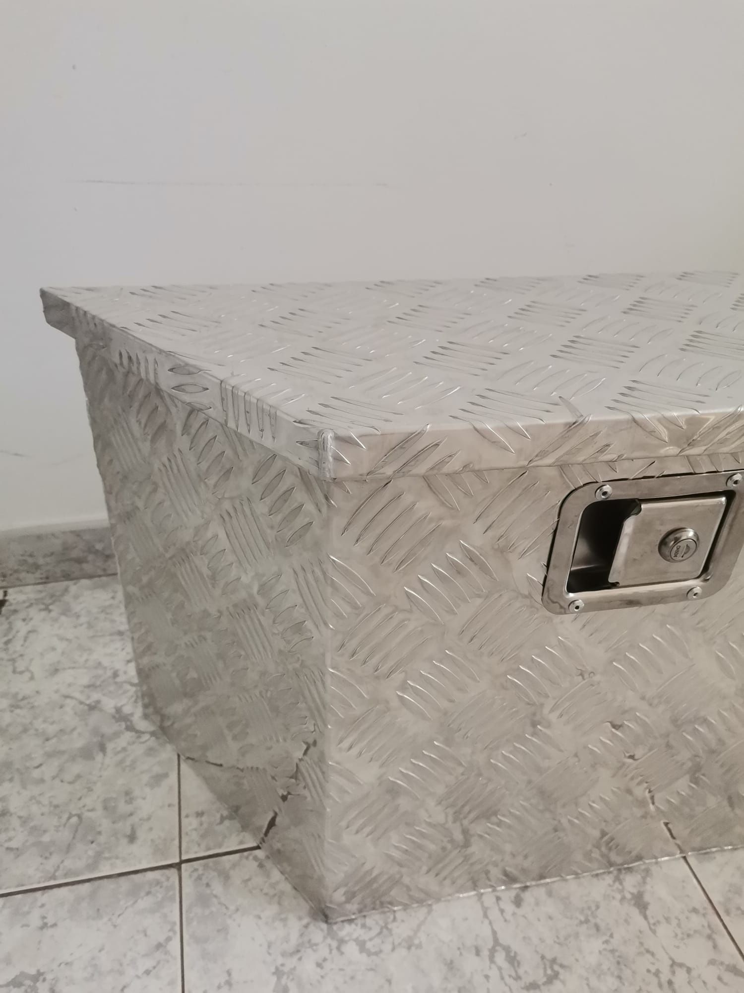 Baú de ferramentas/ Caixa de alumínio