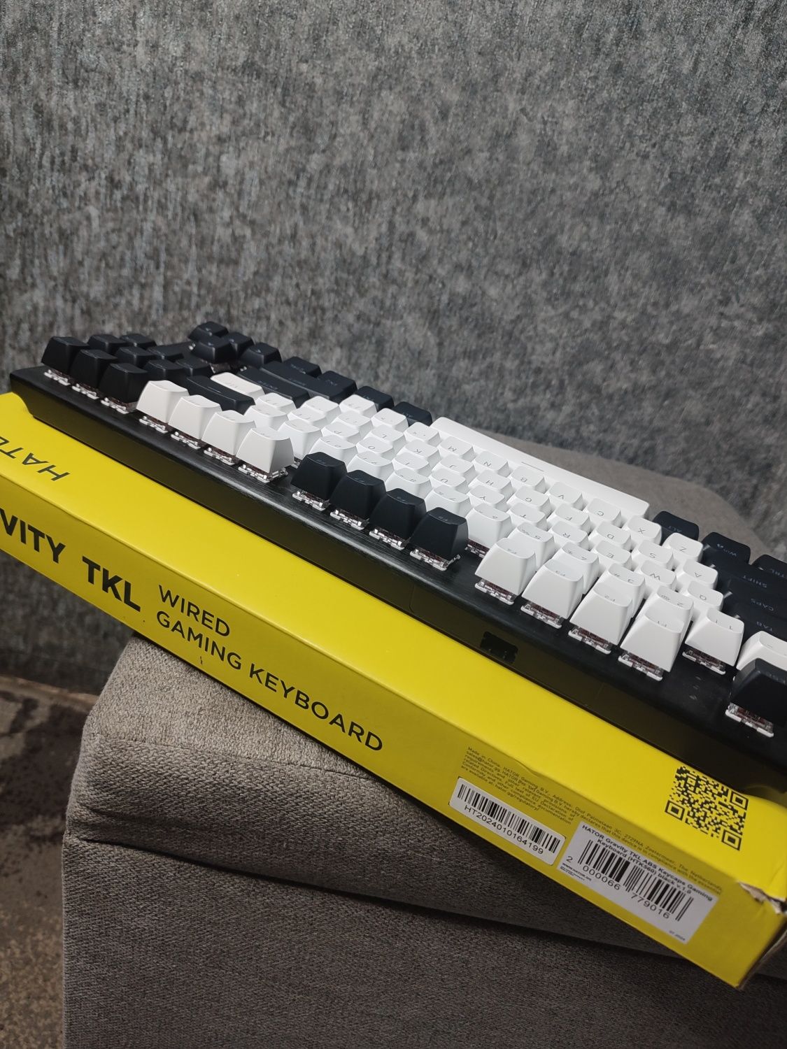 Клавіатура Gravity TKL