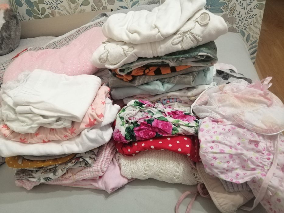 Paczka ubrań dla dziewczynki r. 62-68