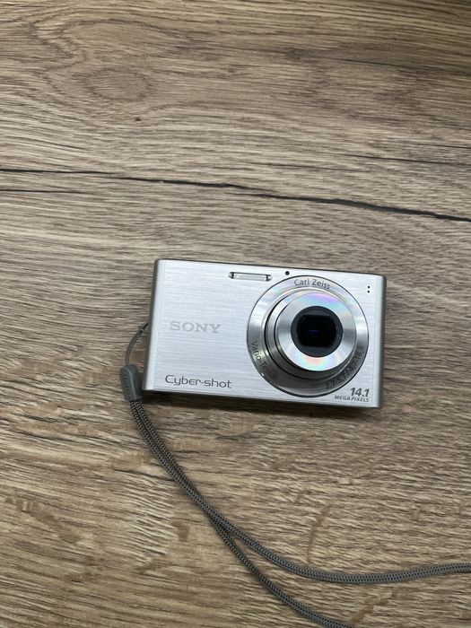 Aparat cyfrowy sony cyber shot dsc-w320