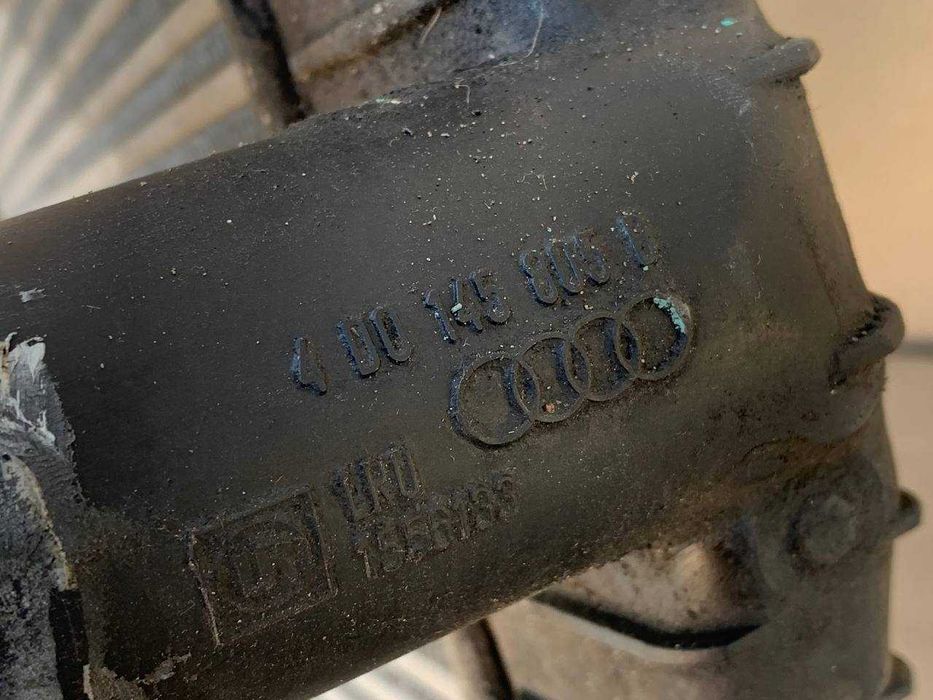 4D0145805B Audi S8 A8 D2 1994-2002г