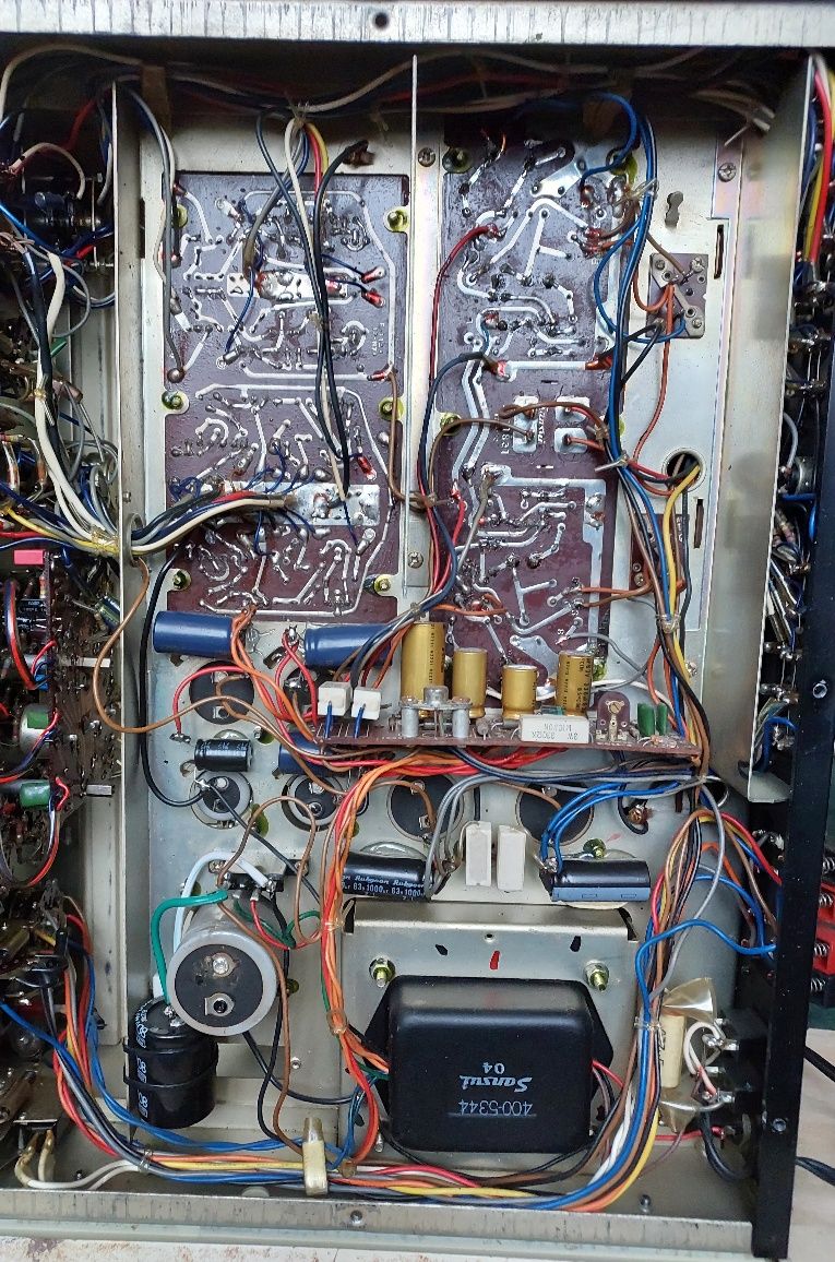 Wzmacniacz stereo Sansui AU-777D