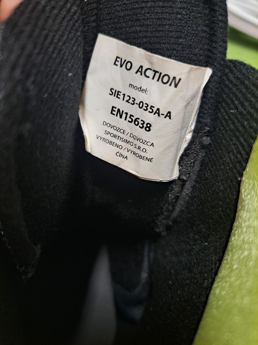 Ковзани EVO ACTION розмір 35-38