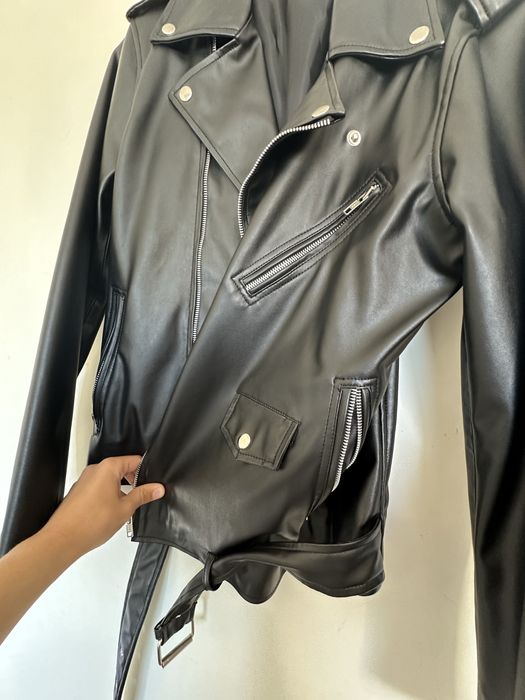 Casaco South Side Serpents em pele sintética,nunca usado