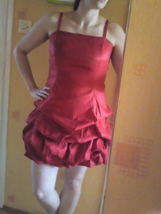Czerwona sukienka na wesele - rozm. L