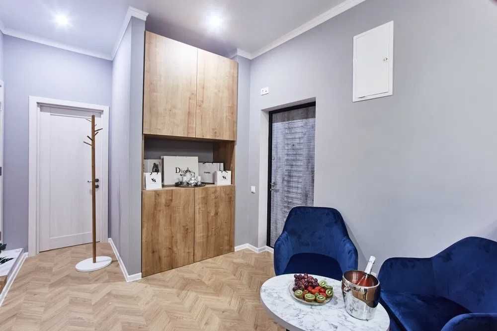 Повністю готовий міні-готель у самому серці Аркадії.