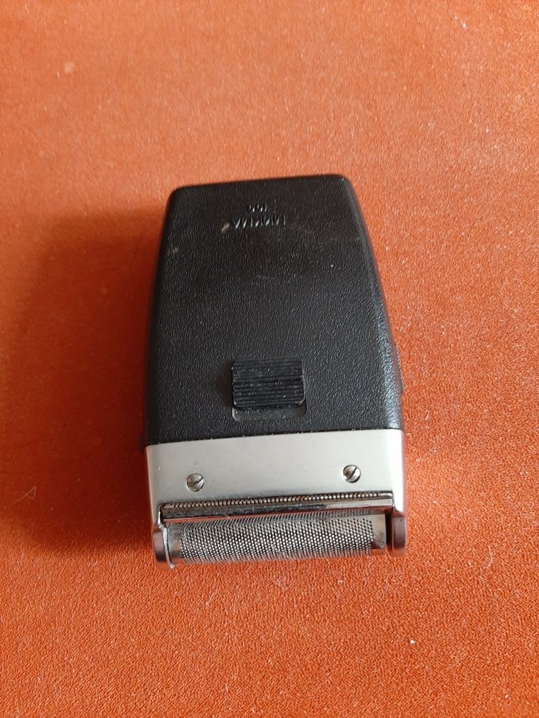 Golarka elektryczna.