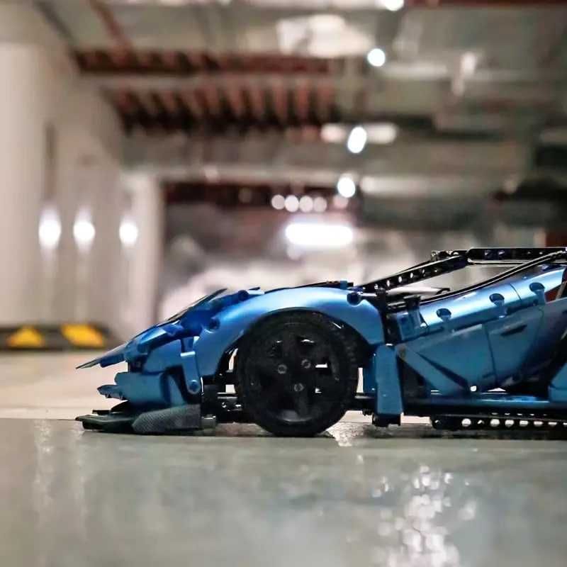 Конструктор Technic Lamborghini Kumeigao. Масштаб 1:10. 1922 деталей.