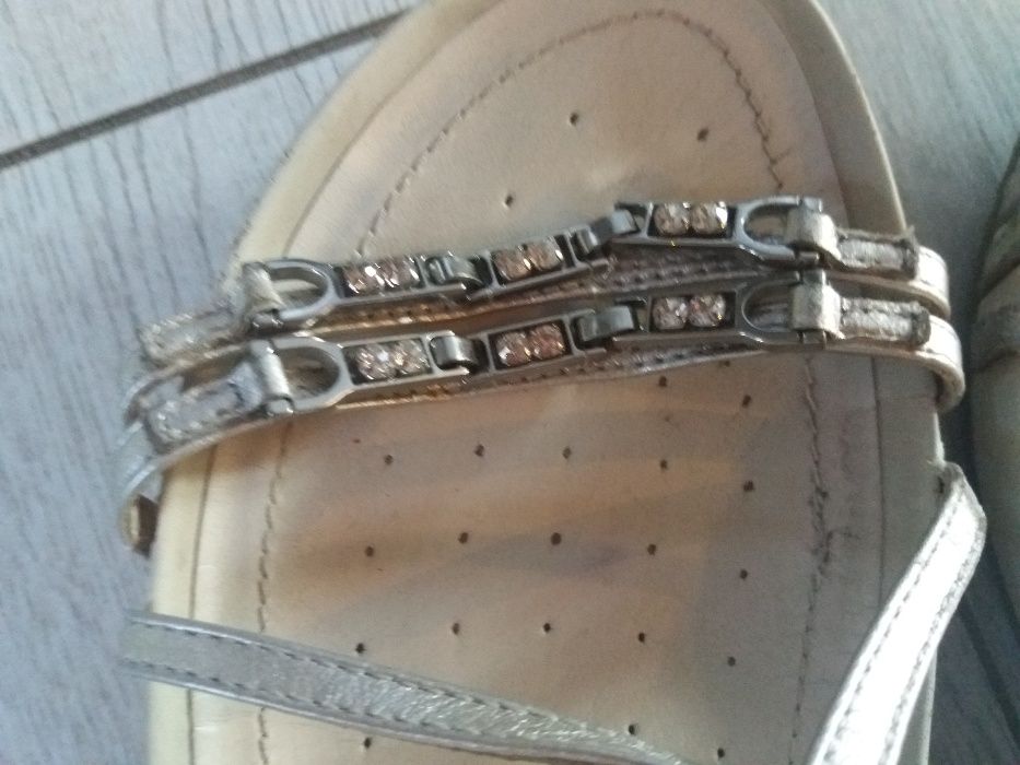 Sandały geox 37 koturna