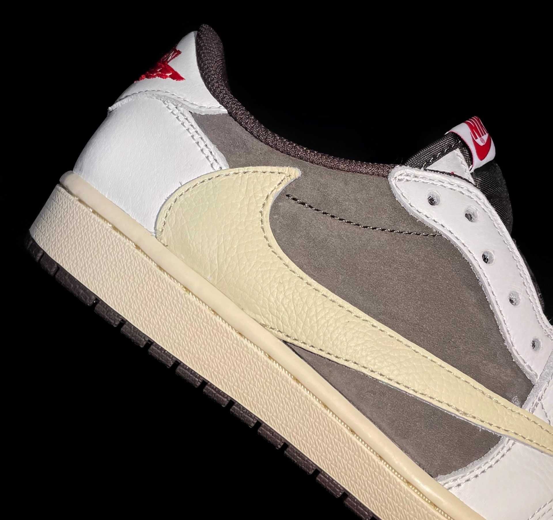 Jordan 1 Retro Low OG SP Travis Scott Reverse Mocha r.46