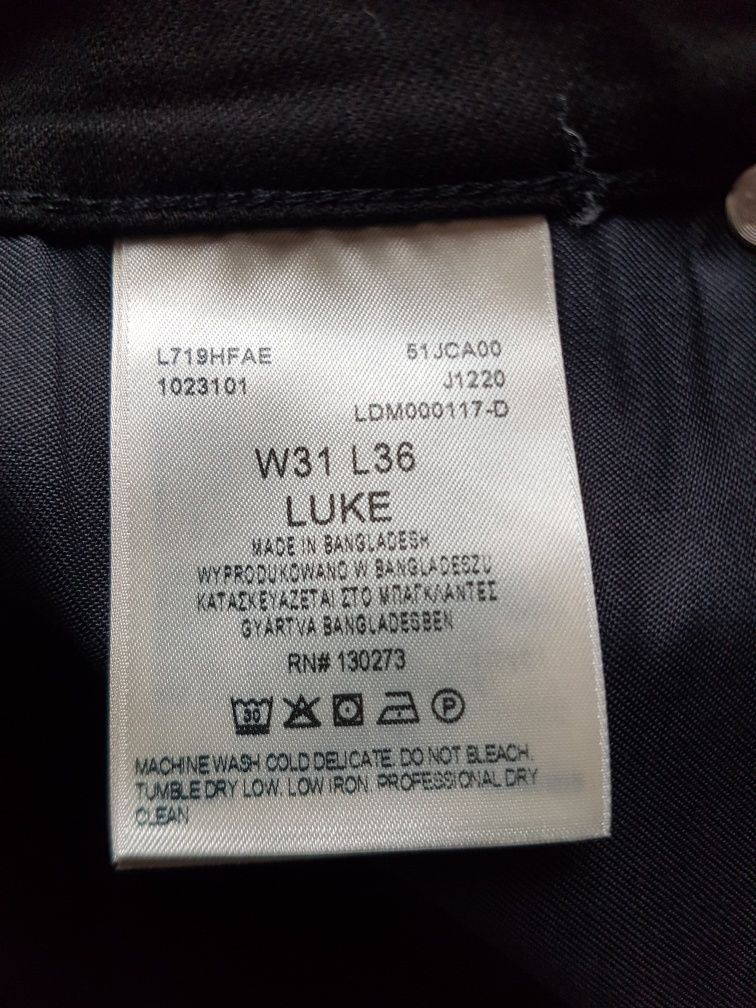 W31 L36 M Lee Luke slim Tapered spodnie jeansy męskie dżinsy czarne
