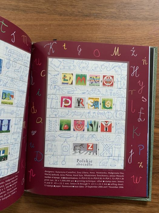 Album ze znaczkami z roku 2006 pwpw poczta polska