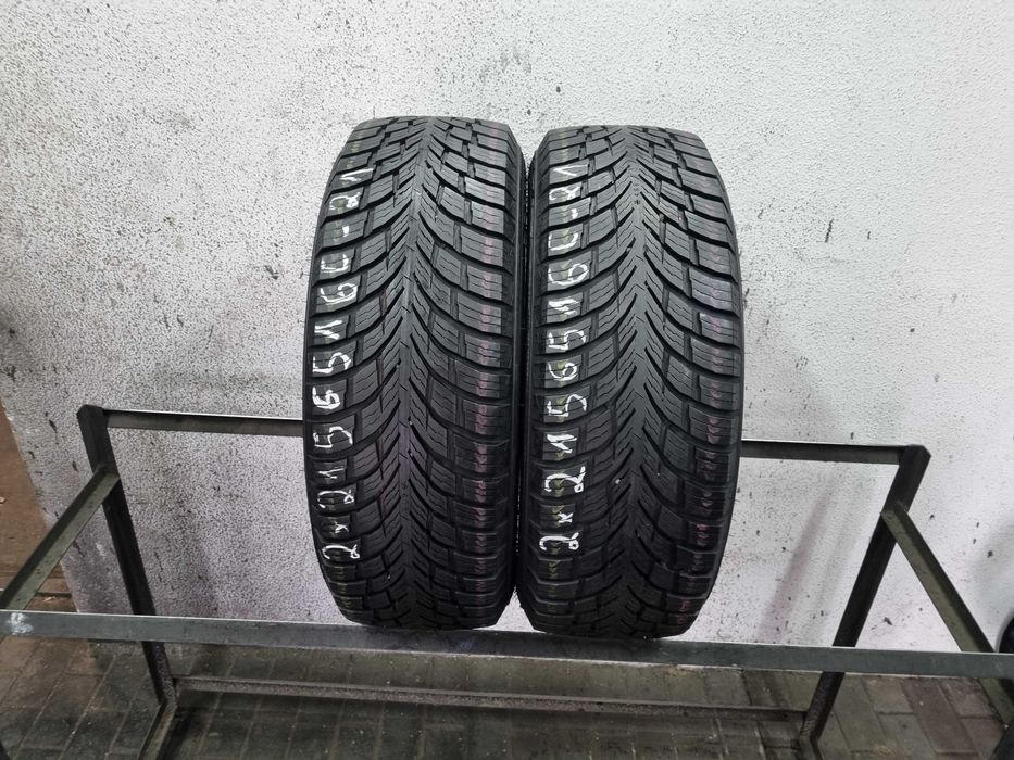 215/65/16C 109/107T Nokian SeasonProof C