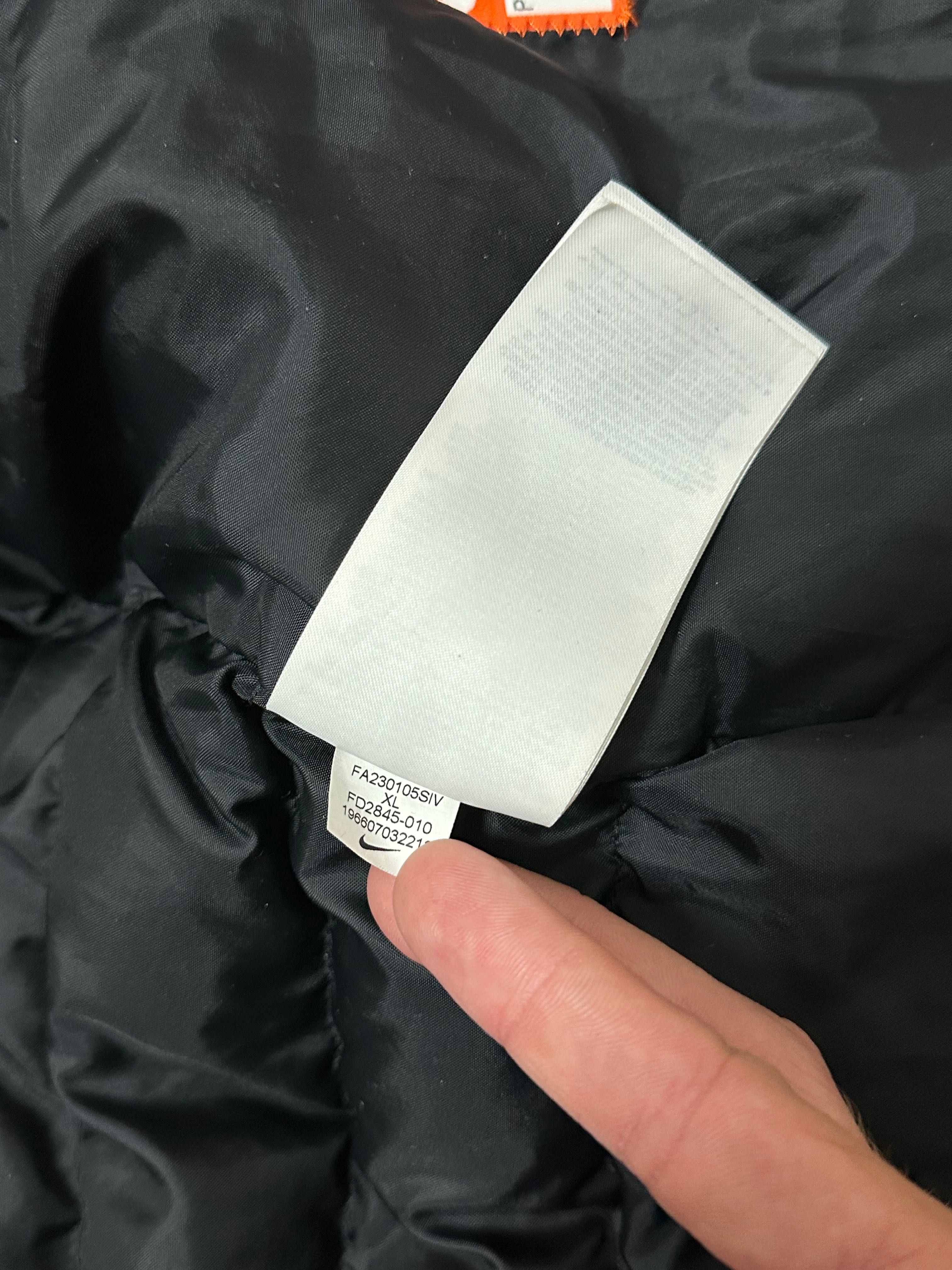 Пуховик Nike XS-S размер NSW