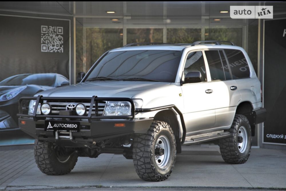 Toyota Land Cruiser 105