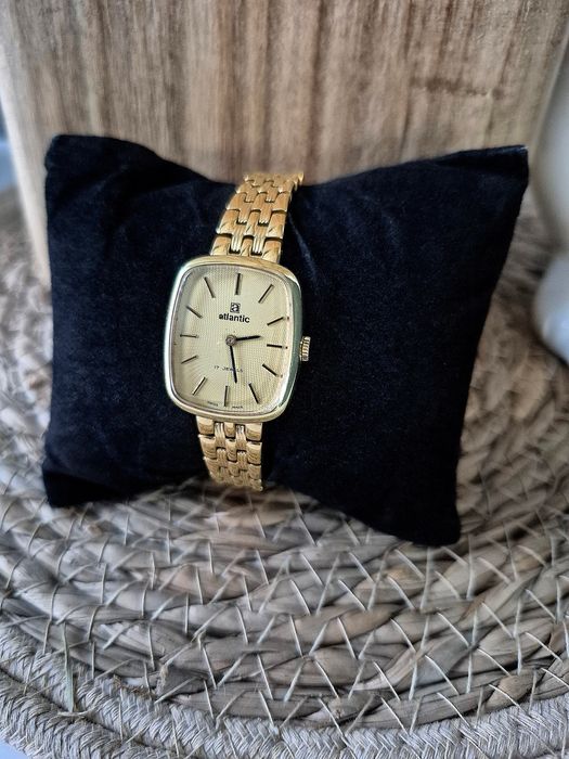 Piekny damski zegarek mechaniczny Atlantic