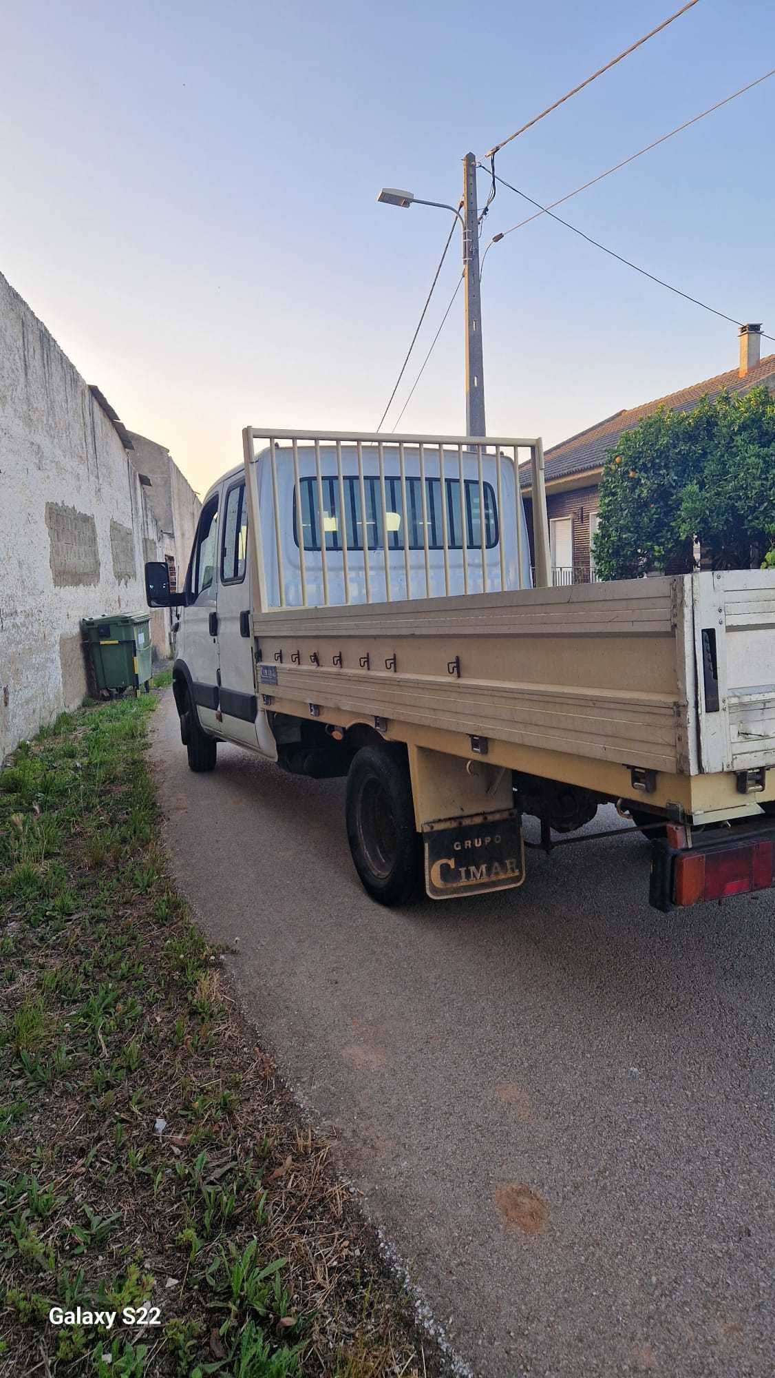 Iveco Daily 35c12, ano 2005, 7 lugares
