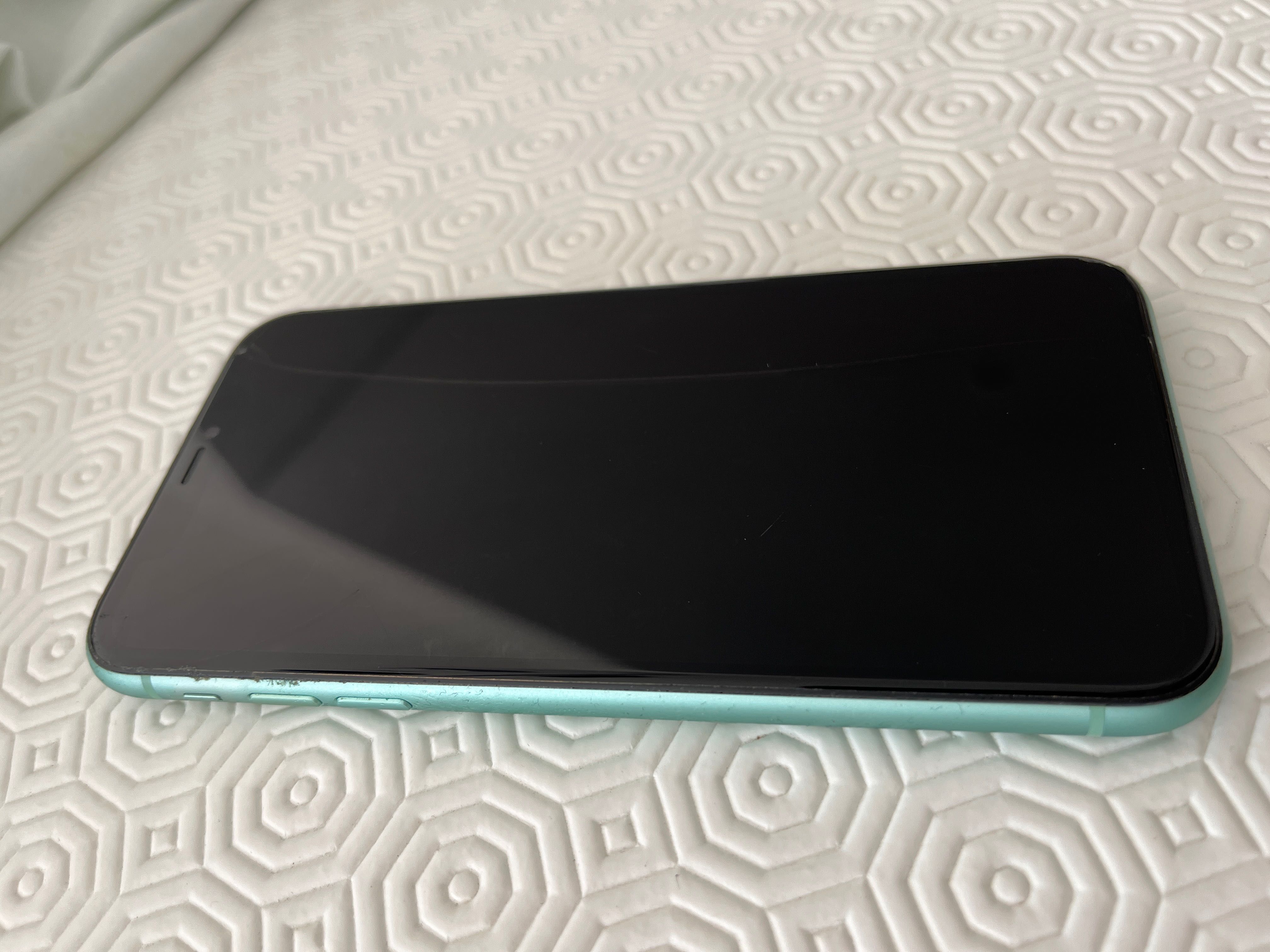 iPhone 11 128 Gb verde água