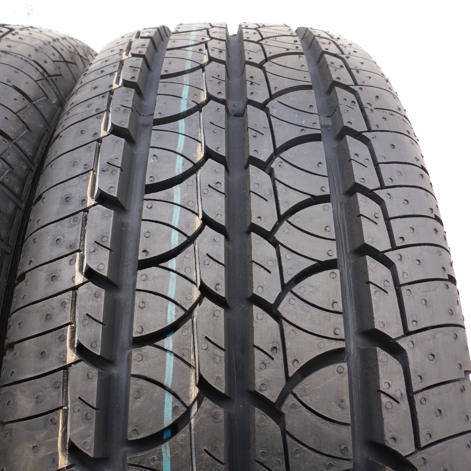Opony 205/65 R16C Barum 205/65R16C 107/105T Letnie 2021 Nieużywane
