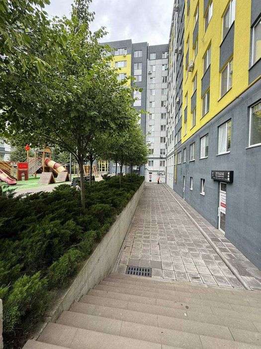 Продаж комерційного приміщення по вул. Григорія Сковороди, 11