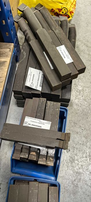 Noże tokarskie nieużywane stal szybkotnąca