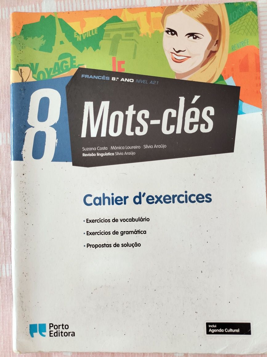 Caderno de atividades Mots Cles 8 e New Wave Revolution 8