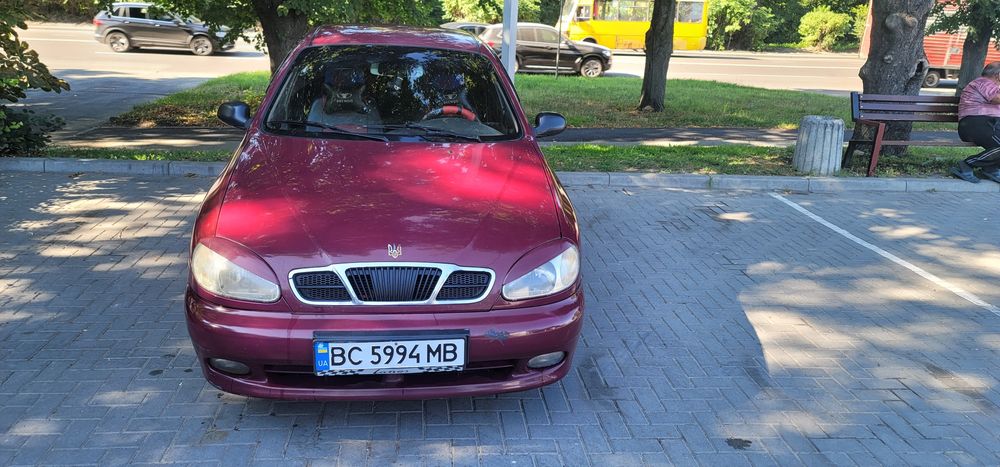 Прлдам власне авто !