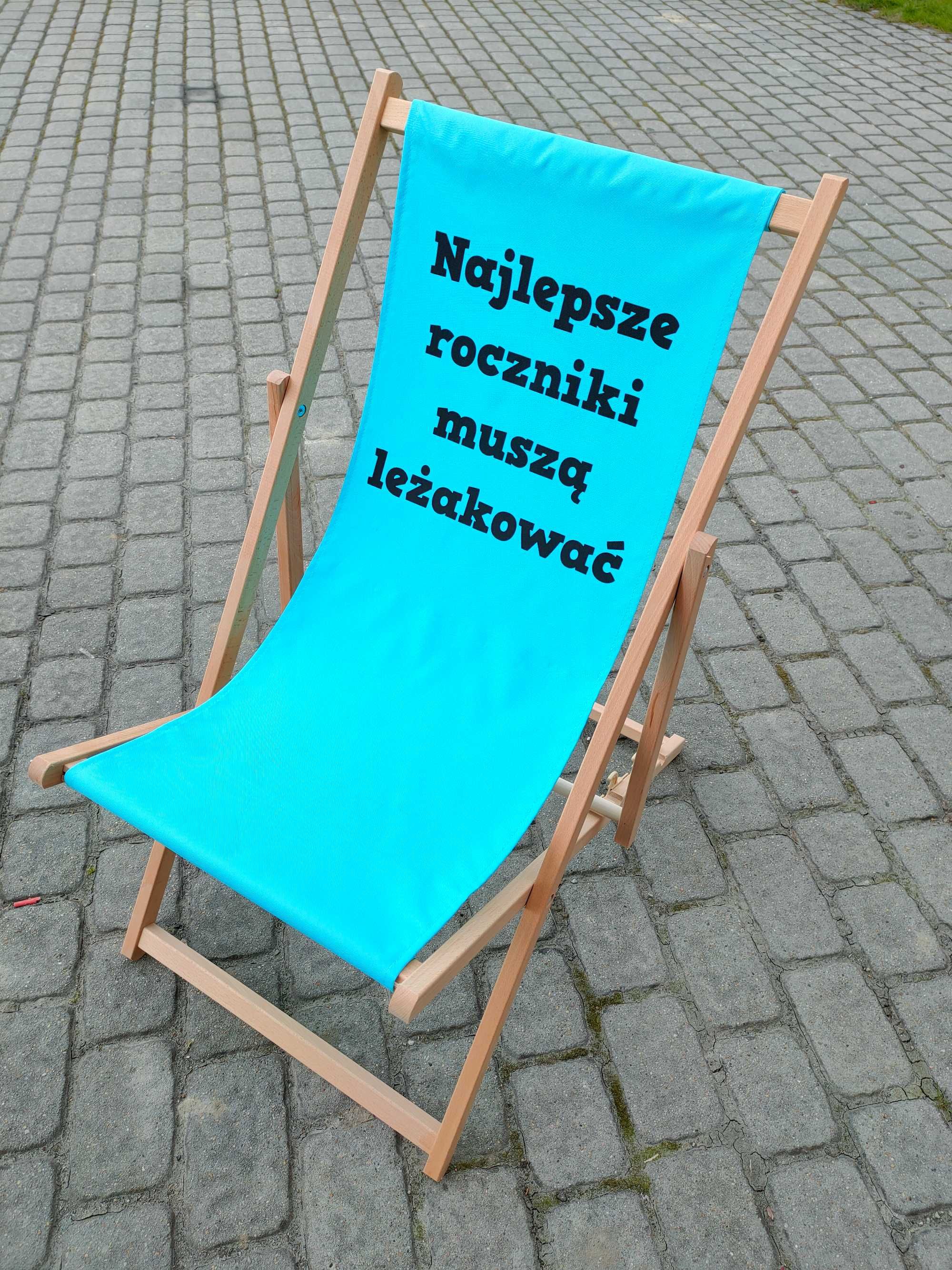 LEŻAK drewniany ogrodowy plażowy reklamowy z NADRUKIEM NAPISEM LOGO