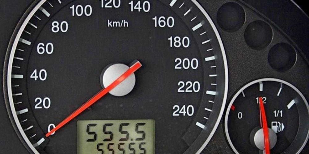 Коррекция блоков автомобиля. Панели приборов